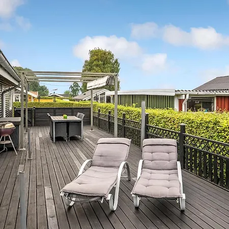 Awesome Home In Bjert With Wifi