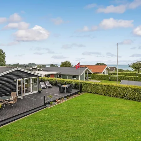 Awesome Home In Bjert With Wifi * Abjerg